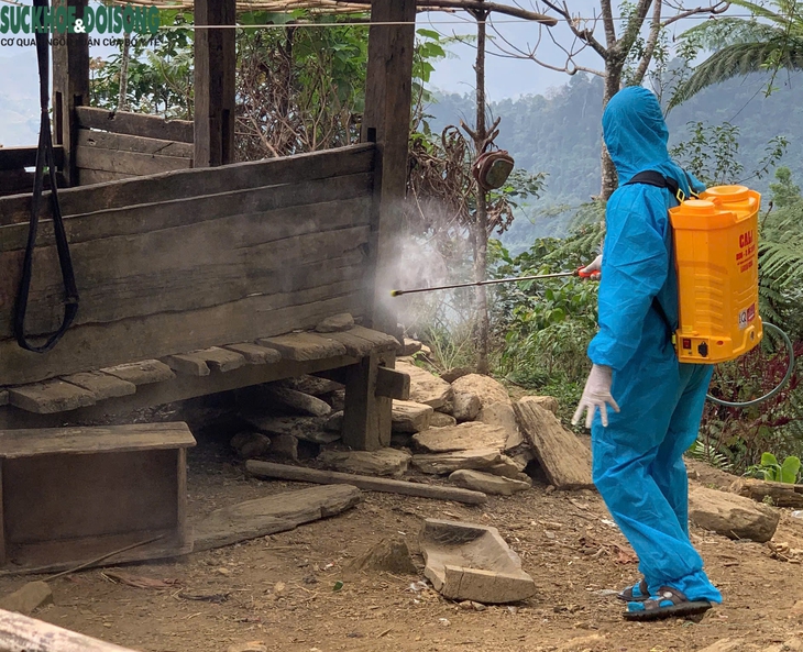 Viện Vệ sinh dịch tễ Trung ương xác nhận 1 bé gái tử vong do bạch hầu ở Cao Bằng- Ảnh 1. Viện Vệ sinh dịch tễ Trung ương xác nhận 1 bé gái tử vong do bạch hầu ở Cao Bằng- Ảnh 1.