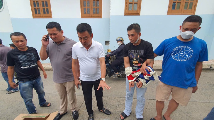 Thanh niên phố núi giấu lượng lớn ma túy trong thùng thuốc nam- Ảnh 1. Thanh niên phố núi giấu lượng lớn ma túy trong thùng thuốc nam- Ảnh 1.
