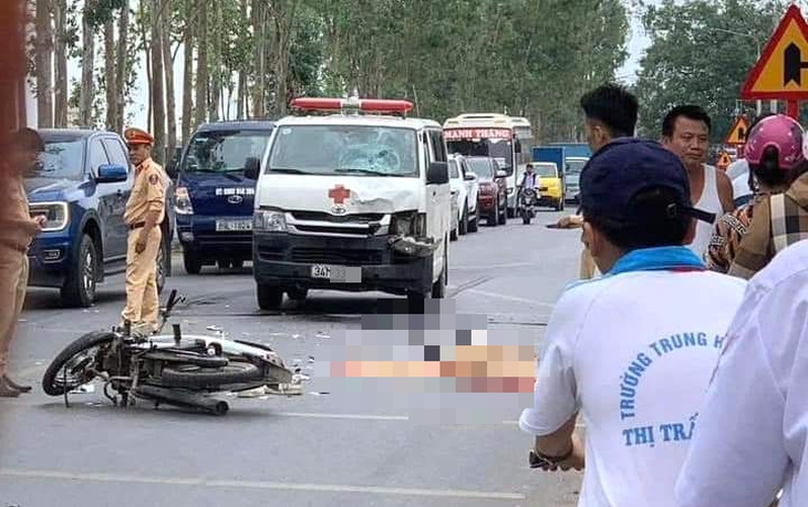 Trên đường đi học về, nam sinh lớp 11 Hải Dương gặp nạn tử vong- Ảnh 1. Trên đường đi học về, nam sinh lớp 11 Hải Dương gặp nạn tử vong- Ảnh 1.