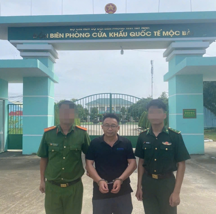 Bắt đối tượng người nước ngoài có hành vi giao cấu với người dưới 16 tuổi- Ảnh 1. Bắt đối tượng người nước ngoài có hành vi giao cấu với người dưới 16 tuổi- Ảnh 1.