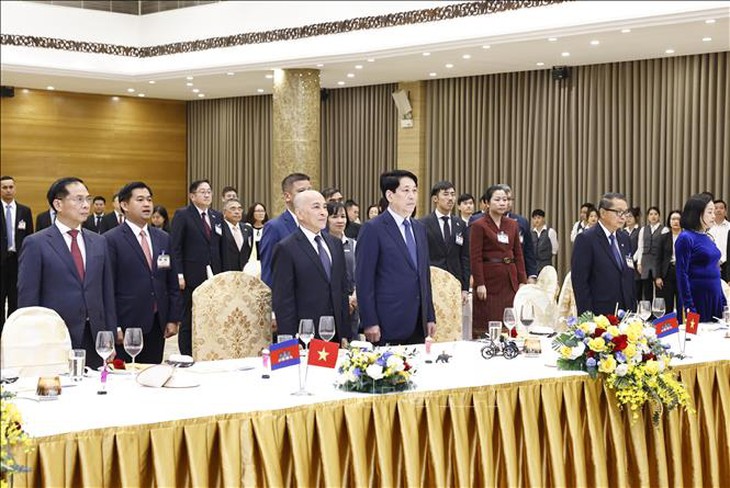 Chủ tịch nước Lương Cường chủ trì chiêu đãi trọng thể Quốc vương Campuchia- Ảnh 4. Chủ tịch nước Lương Cường chủ trì chiêu đãi trọng thể Quốc vương Campuchia- Ảnh 4.
