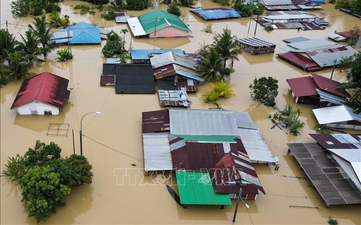 Mưa lũ gây thiệt hại nặng tại Malaysia, Brunei