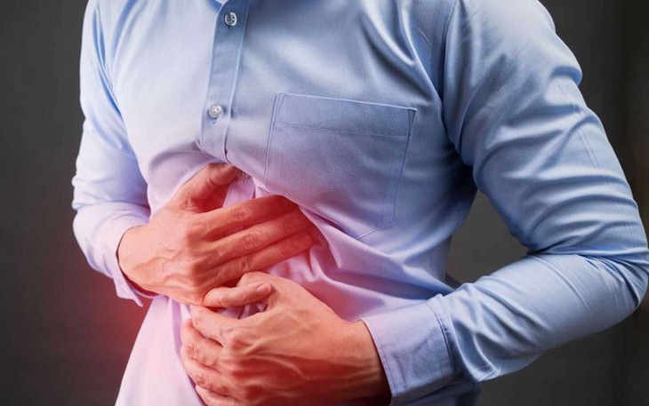 Người đàn ông nhập viện sau bữa rượu do viêm tụy cấp- Ảnh 1.
