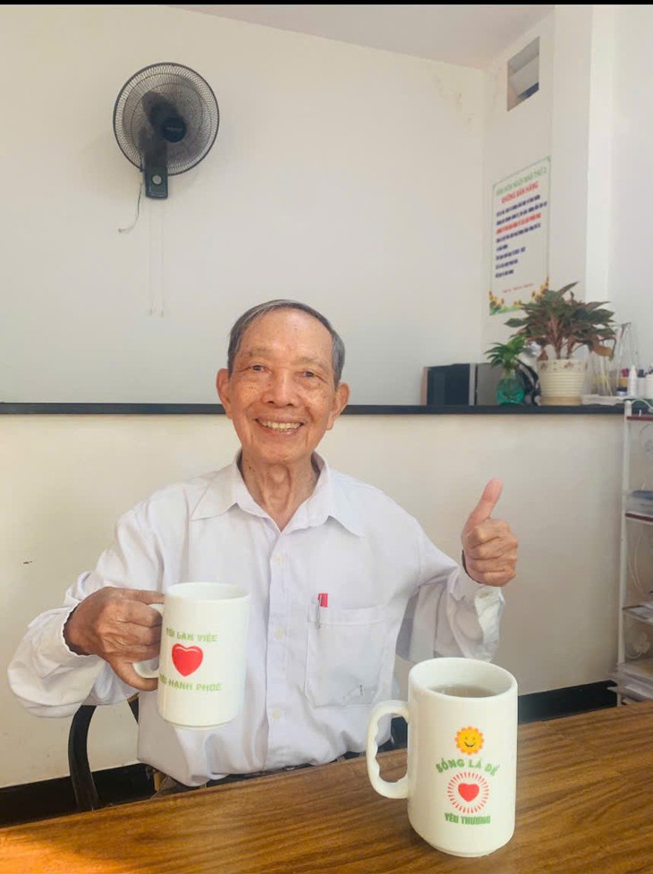 Hành trình tham gia TÔI KHỎE ĐẸP HƠN của cụ ông 83 tuổi và 7 bí quyết để sống khỏe mỗi ngày- Ảnh 3.