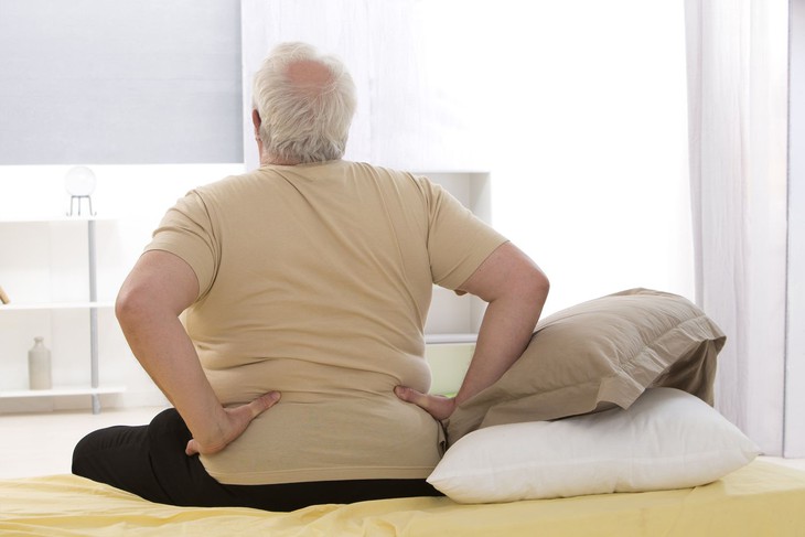 Vì sao người cao tuổi dễ bị tăng cân?- Ảnh 1.