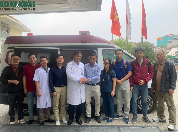 BV Bạch Mai cử bác sĩ lên hỗ trợ Lai Châu cứu học sinh nghi ngộ độc thuốc diệt chuột- Ảnh 1.