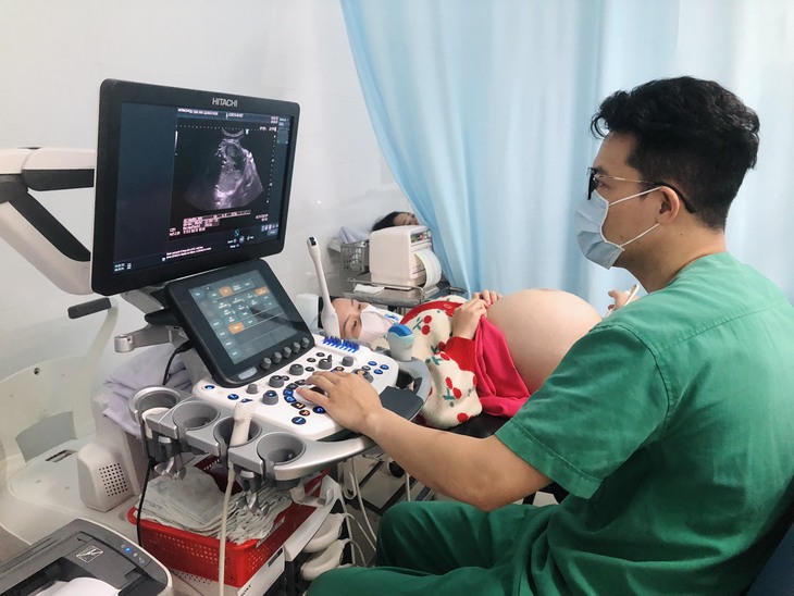 Tại sao phụ nữ mang thai nên tiêm phòng cúm?- Ảnh 3. Tại sao phụ nữ mang thai nên tiêm phòng cúm?- Ảnh 3.