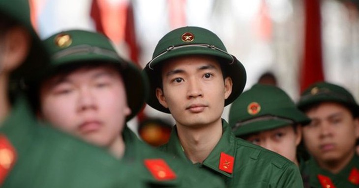 Vùng 4 Hải quân tiễn hơn 2.000 chiến sĩ hoàn thành nghĩa vụ quân sự- Ảnh 3.