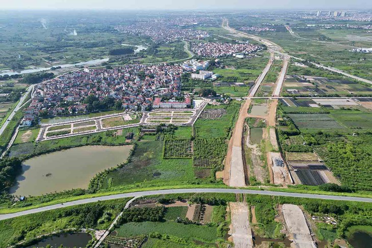 Chuyên gia: Cần cẩn trọng với việc đầu tư qua kênh đấu giá đất nền- Ảnh 1.