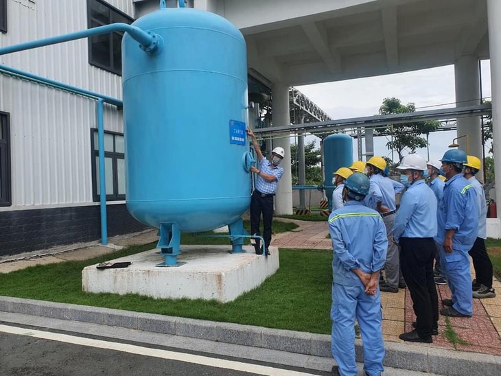 Từ 1/1/2025, quy định mức đóng bảo hiểm tai nạn lao động tự nguyện là bao nhiêu?- Ảnh 1. Từ 1/1/2025, quy định mức đóng bảo hiểm tai nạn lao động tự nguyện là bao nhiêu?- Ảnh 1.
