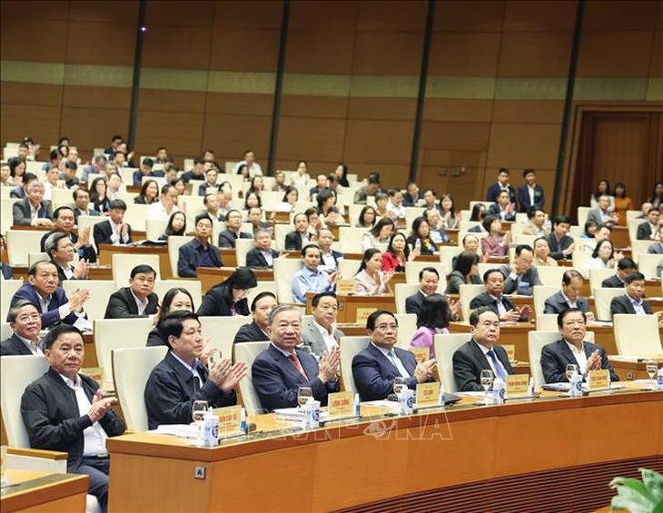 Hơn 1,3 triệu đại biểu tham dự Hội nghị toàn quốc quán triệt, triển khai tổng kết thực hiện Nghị quyết số 18-NQ/TW- Ảnh 1. Hơn 1,3 triệu đại biểu tham dự Hội nghị toàn quốc quán triệt, triển khai tổng kết thực hiện Nghị quyết số 18-NQ/TW- Ảnh 1.