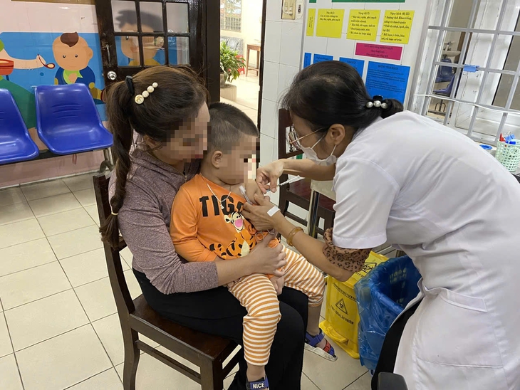 Thừa Thiên Huế ghi nhận thêm nhiều trường hợp mắc sởi- Ảnh 1. Thừa Thiên Huế ghi nhận thêm nhiều trường hợp mắc sởi- Ảnh 1.