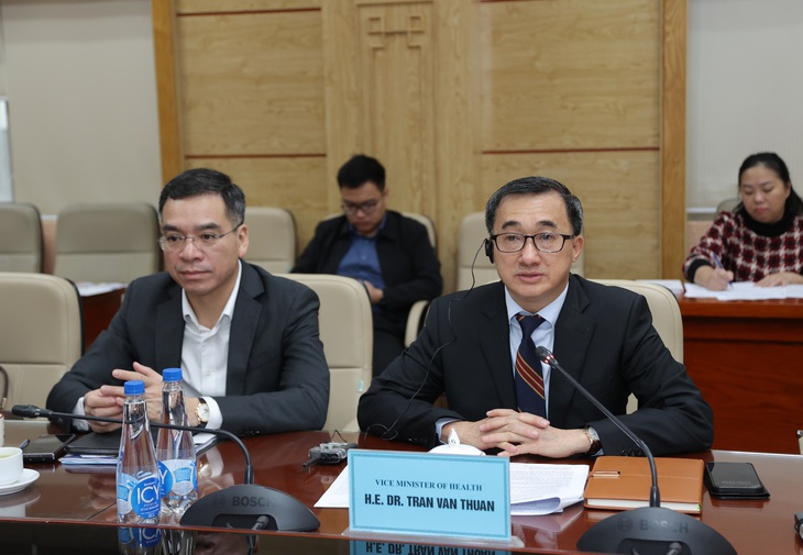 Quỹ Bloomberg cam kết tiếp tục đồng hành cùng Bộ Y tế và công tác phòng, chống tác hại thuốc lá tại Việt Nam- Ảnh 1. Quỹ Bloomberg cam kết tiếp tục đồng hành cùng Bộ Y tế và công tác phòng, chống tác hại thuốc lá tại Việt Nam- Ảnh 1.