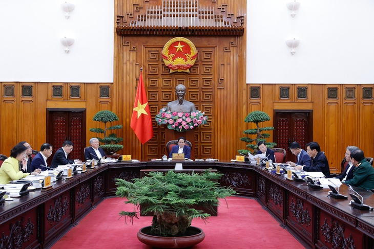 Thủ tướng: Sắp xếp, tinh gọn bộ máy cần chống 'chạy chọt', chống lợi ích cá nhân- Ảnh 1.