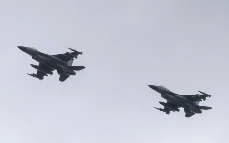 F-16 Ukraine đánh chặn 11 tên lửa hành trình Nga