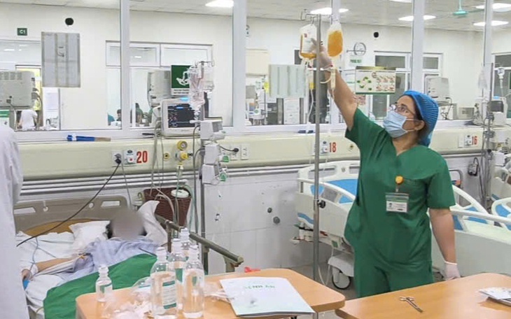 Cô gái co giật, la hét liên tục, nguyên nhân ẩn giấu từ khối u buồng trứng