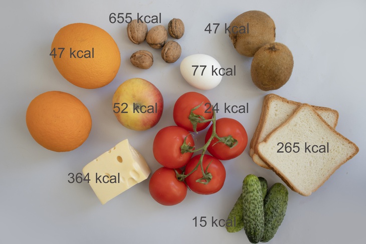 3 lý do khiến phụ nữ lớn tuổi dễ tăng cân- Ảnh 2.