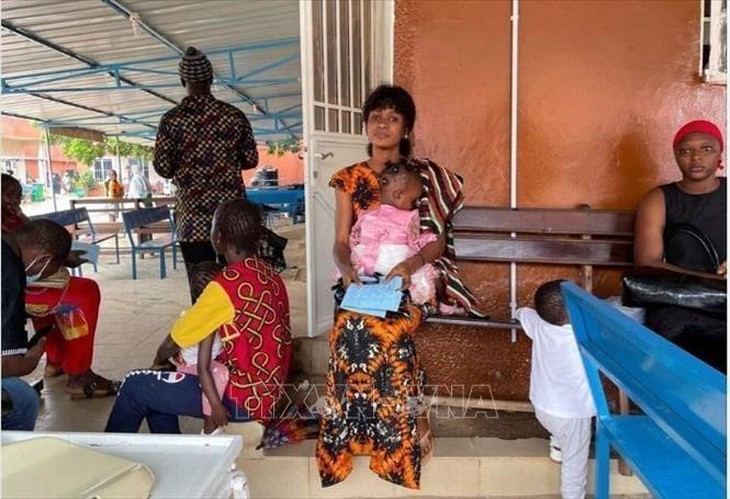 CHDC Congo công bố kết luận bệnh lạ X là một dạng sốt rét nặng- Ảnh 1.