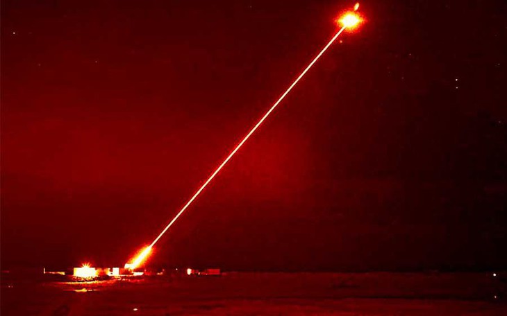 Ukraine triển khai vũ khí laser "Tryzub" bắn hạ máy bay