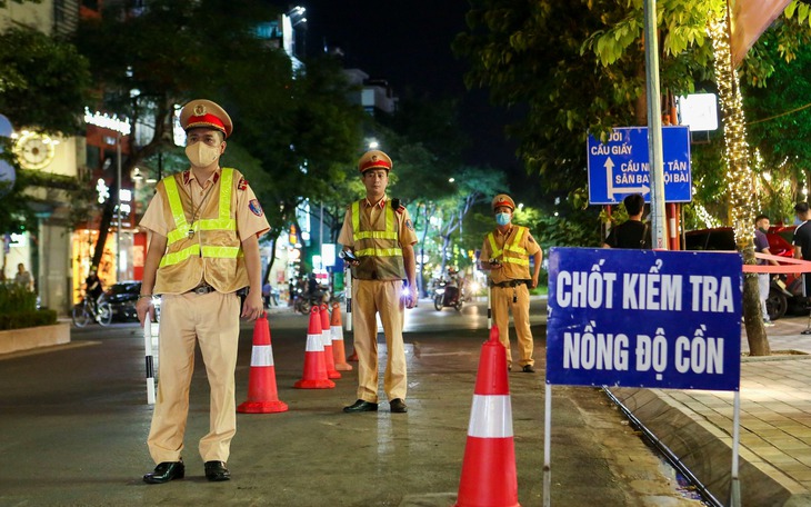 Thủ tướng yêu cầu chi trả đầy đủ lương, tiền thưởng Tết cho người lao động- Ảnh 4.
