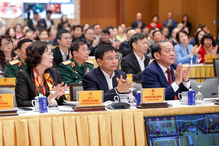 Thủ tướng dự Hội nghị tổng kết công tác năm 2024, triển khai nhiệm vụ năm 2025 của ngành VHTT&DL- Ảnh 3.