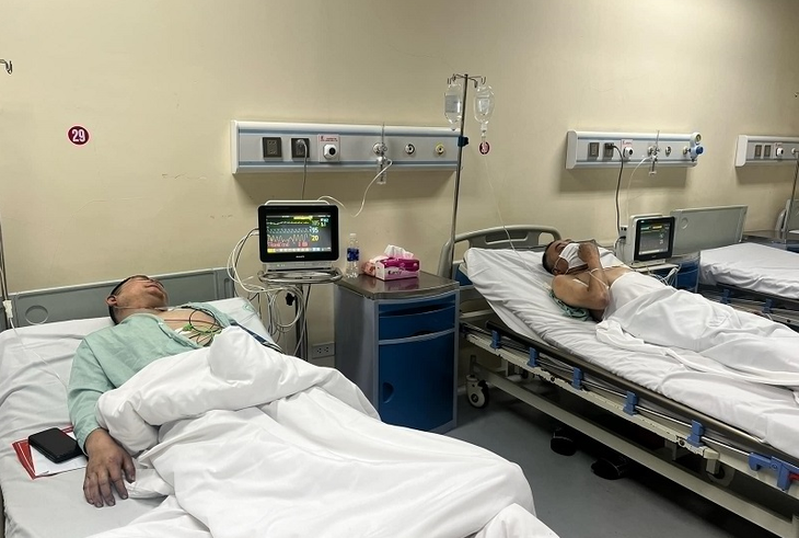 Bệnh viện E thông tin về sức khỏe 4 nạn nhân trong vụ cháy quán cà phê- Ảnh 2. Bệnh viện E thông tin về sức khỏe 4 nạn nhân trong vụ cháy quán cà phê- Ảnh 2.