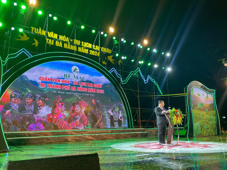 Bế mạc Tuần Văn hóa – Du lịch Lai Châu tại thành phố Đà Nẵng: Mở ra nhiều cơ hội kết nối văn hóa, du lịch, trải nghiệm văn hóa đặc sắc Lai Châu- Ảnh 1. Bế mạc Tuần Văn hóa – Du lịch Lai Châu tại thành phố Đà Nẵng: Mở ra nhiều cơ hội kết nối văn hóa, du lịch, trải nghiệm văn hóa đặc sắc Lai Châu- Ảnh 1.