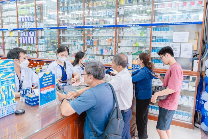 Lời cảm ơn chân thành từ Long Châu đến khách hàng vì đã đồng hành trên hành trình "Khỏe vẹn tròn"- Ảnh 1. Lời cảm ơn chân thành từ Long Châu đến khách hàng vì đã đồng hành trên hành trình "Khỏe vẹn tròn"- Ảnh 1.