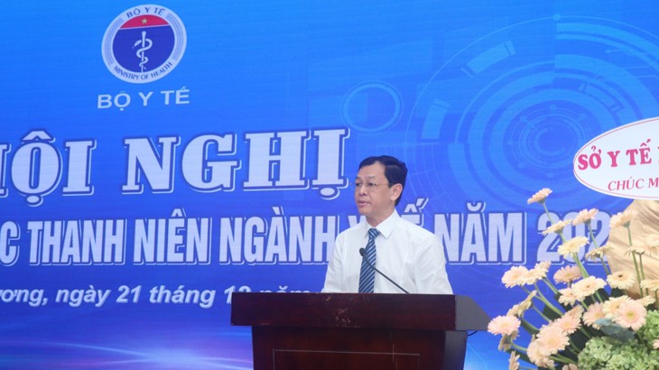 Tuổi trẻ ngành y tế tiếp tục phát huy nhiệt huyết, đóng góp tích cực chăm sóc sức khỏe nhân dân- Ảnh 1. Tuổi trẻ ngành y tế tiếp tục phát huy nhiệt huyết, đóng góp tích cực chăm sóc sức khỏe nhân dân- Ảnh 1.