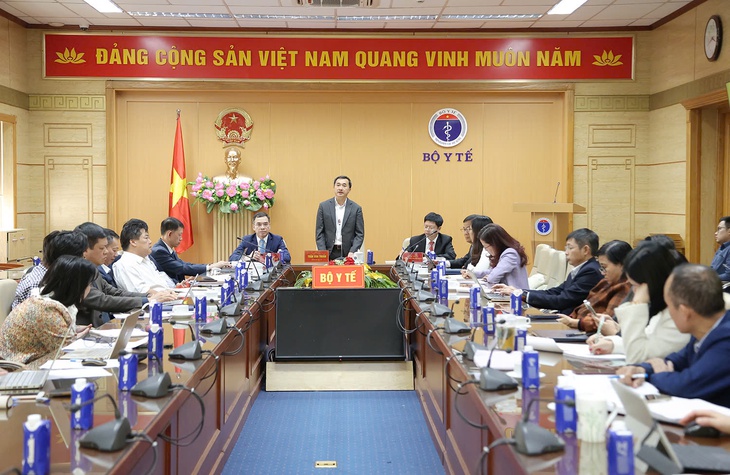Tiếp tục nâng cao chất lượng, cải cách thủ tục hành chính, tạo thuận lợi cho người dân khi khám chữa bệnh- Ảnh 1. Tiếp tục nâng cao chất lượng, cải cách thủ tục hành chính, tạo thuận lợi cho người dân khi khám chữa bệnh- Ảnh 1.