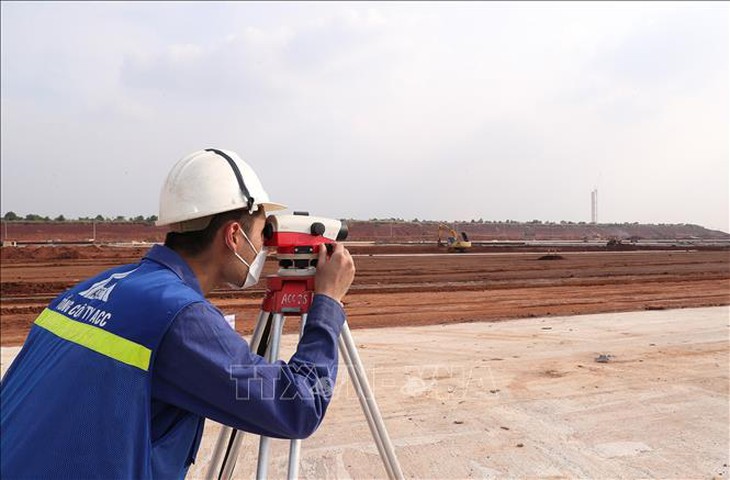 Không khí khẩn trương trên đại công trường sân bay Long Thành những ngày cuối năm- Ảnh 12. Không khí khẩn trương trên đại công trường sân bay Long Thành những ngày cuối năm- Ảnh 12.