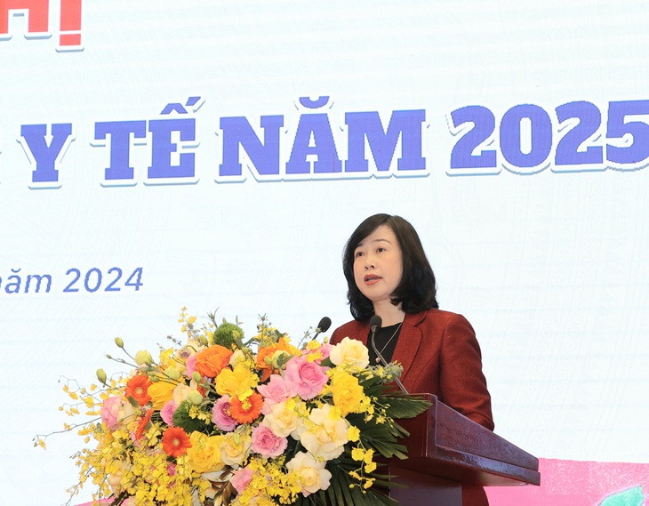 Phát động phong trào thi đua toàn ngành y tế năm 2025: 'Đoàn kết, kỷ cương, đổi mới, phát triển'
- Ảnh 1.