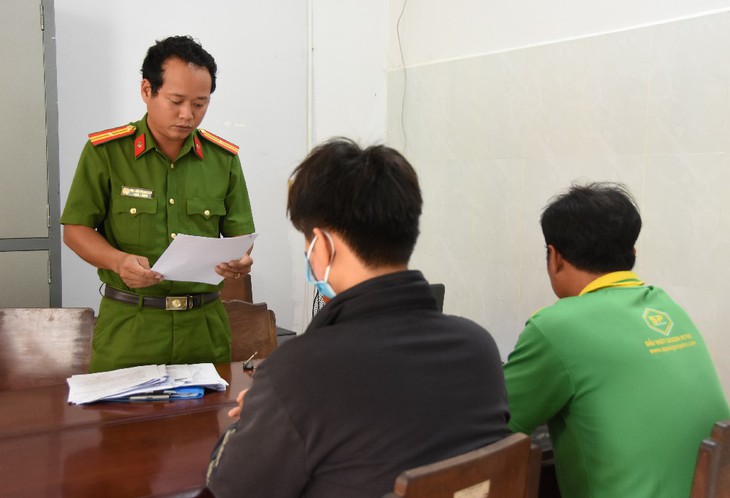 Cha bị khởi tố vì con đi xe máy gây tai nạn làm chết người - Ảnh 1. Cha bị khởi tố vì con đi xe máy gây tai nạn làm chết người - Ảnh 1.