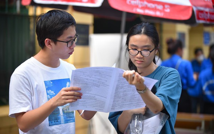 Đề xuất bỏ xét tuyển học bạ đại học từ 2026 - mở đường hay chặn lối?- Ảnh 2.