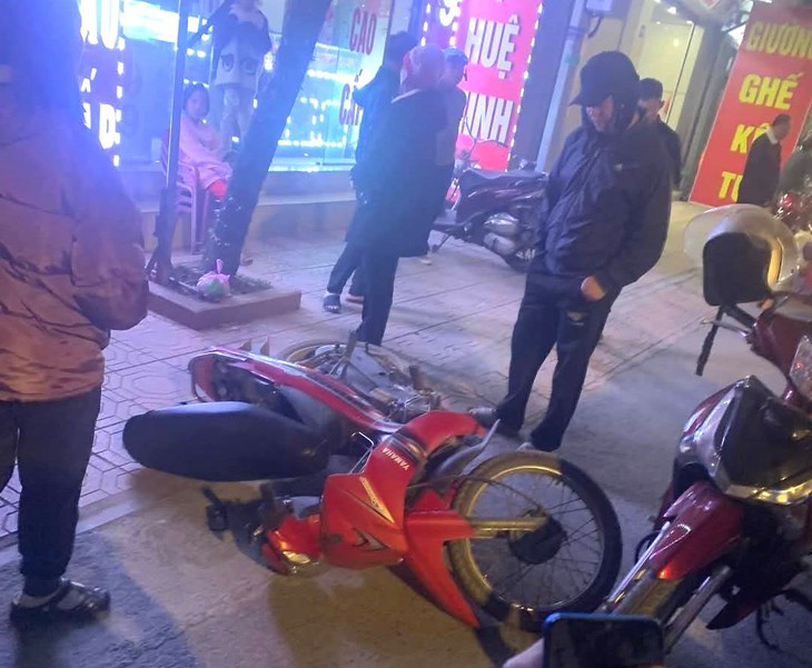 Gã thanh niên Hải Phòng táo tợn sang Thái Bình cướp tiệm vàng- Ảnh 1. Gã thanh niên Hải Phòng táo tợn sang Thái Bình cướp tiệm vàng- Ảnh 1.