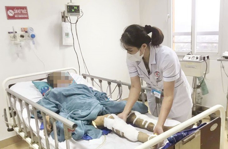 Báo động đỏ cứu sống người bệnh sốc đa chấn thương- Ảnh 1. Báo động đỏ cứu sống người bệnh sốc đa chấn thương- Ảnh 1.