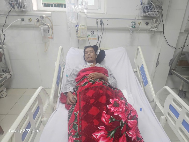 Cứu sống ngoạn mục bệnh nhân ngừng tim ngoại viện ở một BVĐK thành phố- Ảnh 4. Cứu sống ngoạn mục bệnh nhân ngừng tim ngoại viện ở một BVĐK thành phố- Ảnh 4.