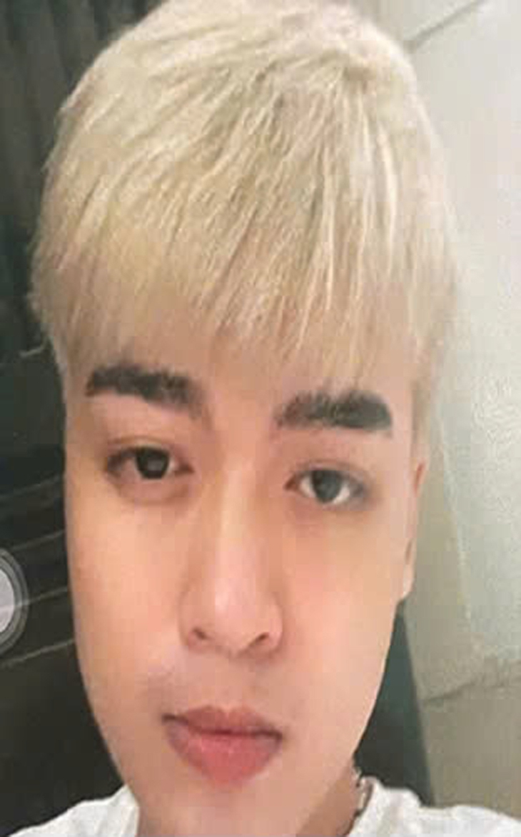Triệt phá đường dây sản xuất và buôn bán hàng nghìn lọ thực phẩm chức năng giả- Ảnh 2. Triệt phá đường dây sản xuất và buôn bán hàng nghìn lọ thực phẩm chức năng giả- Ảnh 2.