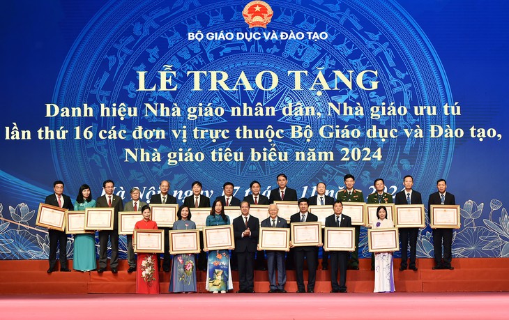 Những thành tựu, hoạt đột nổi bật của ngành Giáo dục năm 2024- Ảnh 1. Những thành tựu, hoạt đột nổi bật của ngành Giáo dục năm 2024- Ảnh 1.