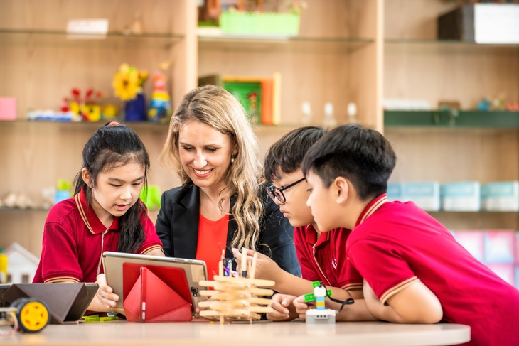 14 học sinh Vinschool đạt điểm cao nhất thế giới và Việt Nam trong các môn thi Cambridge quốc tế- Ảnh 4. 14 học sinh Vinschool đạt điểm cao nhất thế giới và Việt Nam trong các môn thi Cambridge quốc tế- Ảnh 4.