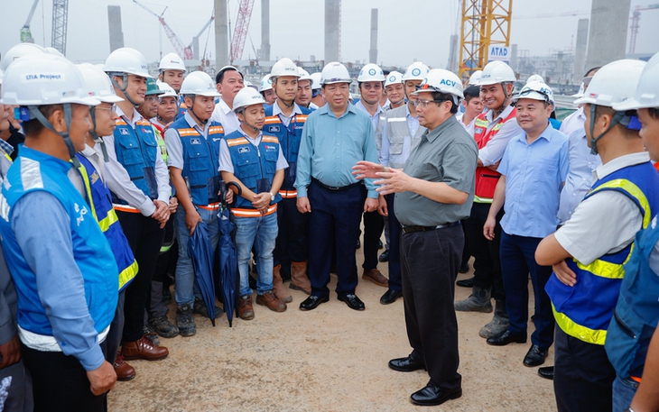 Thủ tướng: Sân bay Long Thành phải hoàn thành trước năm 2025, cuối tháng 2/2026 đưa vào khai thác