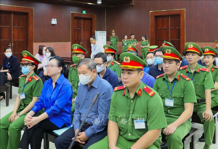 Xét xử phúc thẩm vụ án Vạn Thịnh Phát giai đoạn 1: Tuyên y án tử hình bị cáo Trương Mỹ Lan- Ảnh 4. Xét xử phúc thẩm vụ án Vạn Thịnh Phát giai đoạn 1: Tuyên y án tử hình bị cáo Trương Mỹ Lan- Ảnh 4.
