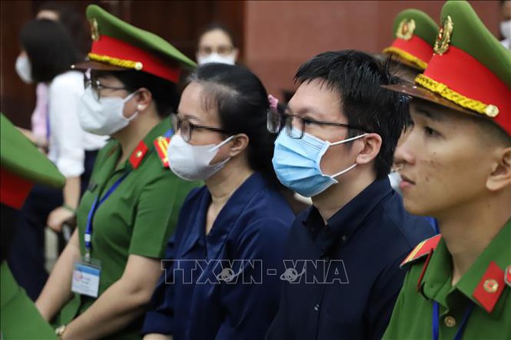 Xét xử phúc thẩm vụ án Vạn Thịnh Phát giai đoạn 1: Tuyên y án tử hình bị cáo Trương Mỹ Lan- Ảnh 5. Xét xử phúc thẩm vụ án Vạn Thịnh Phát giai đoạn 1: Tuyên y án tử hình bị cáo Trương Mỹ Lan- Ảnh 5.