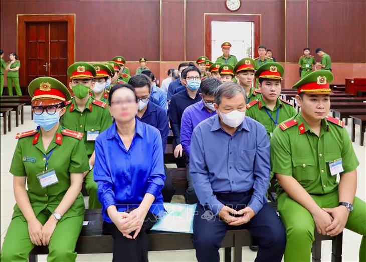 Xét xử phúc thẩm vụ án Vạn Thịnh Phát giai đoạn 1: Tuyên y án tử hình bị cáo Trương Mỹ Lan- Ảnh 7. Xét xử phúc thẩm vụ án Vạn Thịnh Phát giai đoạn 1: Tuyên y án tử hình bị cáo Trương Mỹ Lan- Ảnh 7.