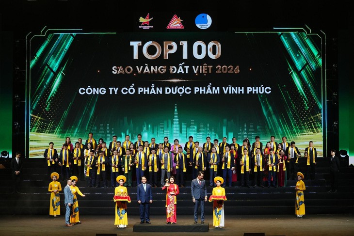 Vinphaco - Tiếp nối niềm tự hào Top 100 Sao Vàng đất Việt 2024- Ảnh 1. Vinphaco - Tiếp nối niềm tự hào Top 100 Sao Vàng đất Việt 2024- Ảnh 1.