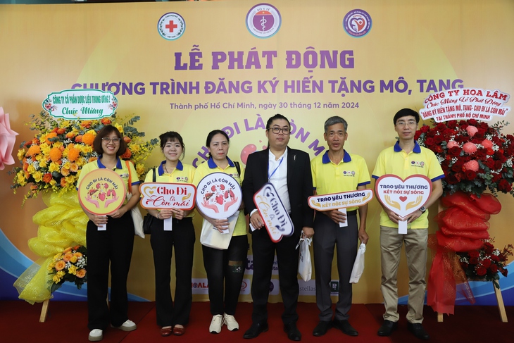 Việt Nam 'đi sau về trước' trong kỹ thuật ghép tạng- Ảnh 3.