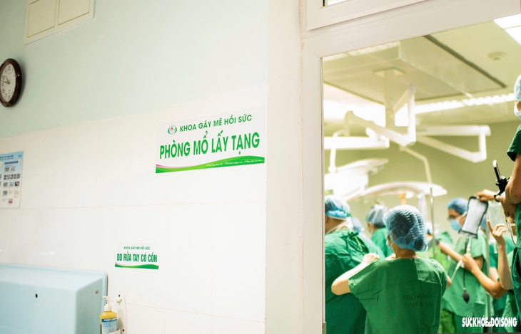 Bệnh viện Hữu nghị Đa khoa Nghệ An: Điểm sáng y tế tuyến tỉnh trong lĩnh vực ghép tạng- Ảnh 2. Bệnh viện Hữu nghị Đa khoa Nghệ An: Điểm sáng y tế tuyến tỉnh trong lĩnh vực ghép tạng- Ảnh 2.