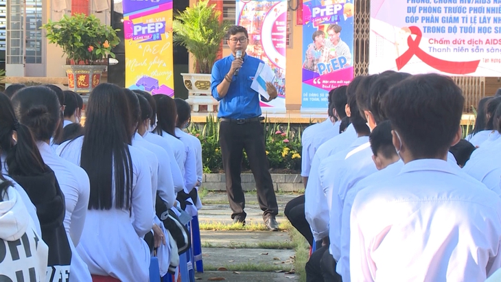 Giật mình với suy nghĩ của giới trẻ: Sợ mắc giang mai, lậu hơn HIV- Ảnh 3.