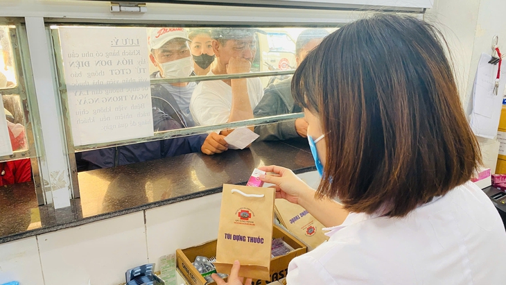 Bệnh viện giữa tâm bão Yagi chuyển mình 'sáng, xanh, sạch, đẹp'- Ảnh 10. Bệnh viện giữa tâm bão Yagi chuyển mình 'sáng, xanh, sạch, đẹp'- Ảnh 10.