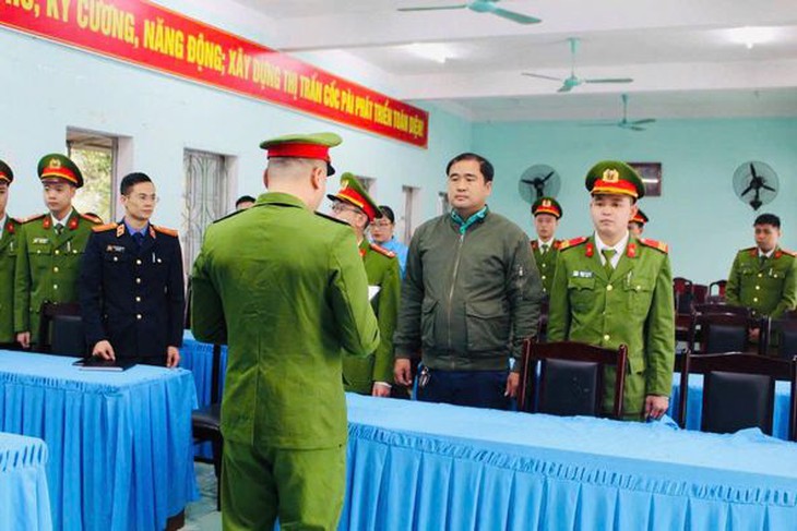 Bắt một chủ tịch UBND thị trấn ở Hà Giang- Ảnh 1. Bắt một chủ tịch UBND thị trấn ở Hà Giang- Ảnh 1.